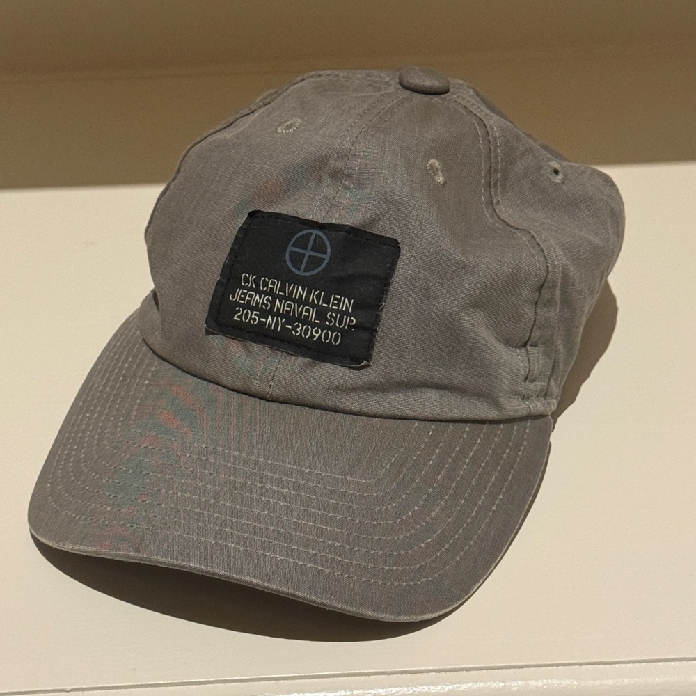 Calvin Klein Grey Logo Baseball Cap / Hat | onesize